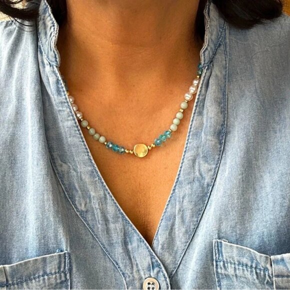 New freshwater pearl and aquamarine gold short necklace